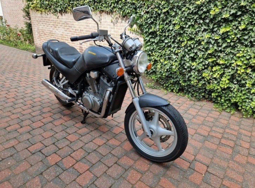 suzuki vx800, Ophalen, Suzuki