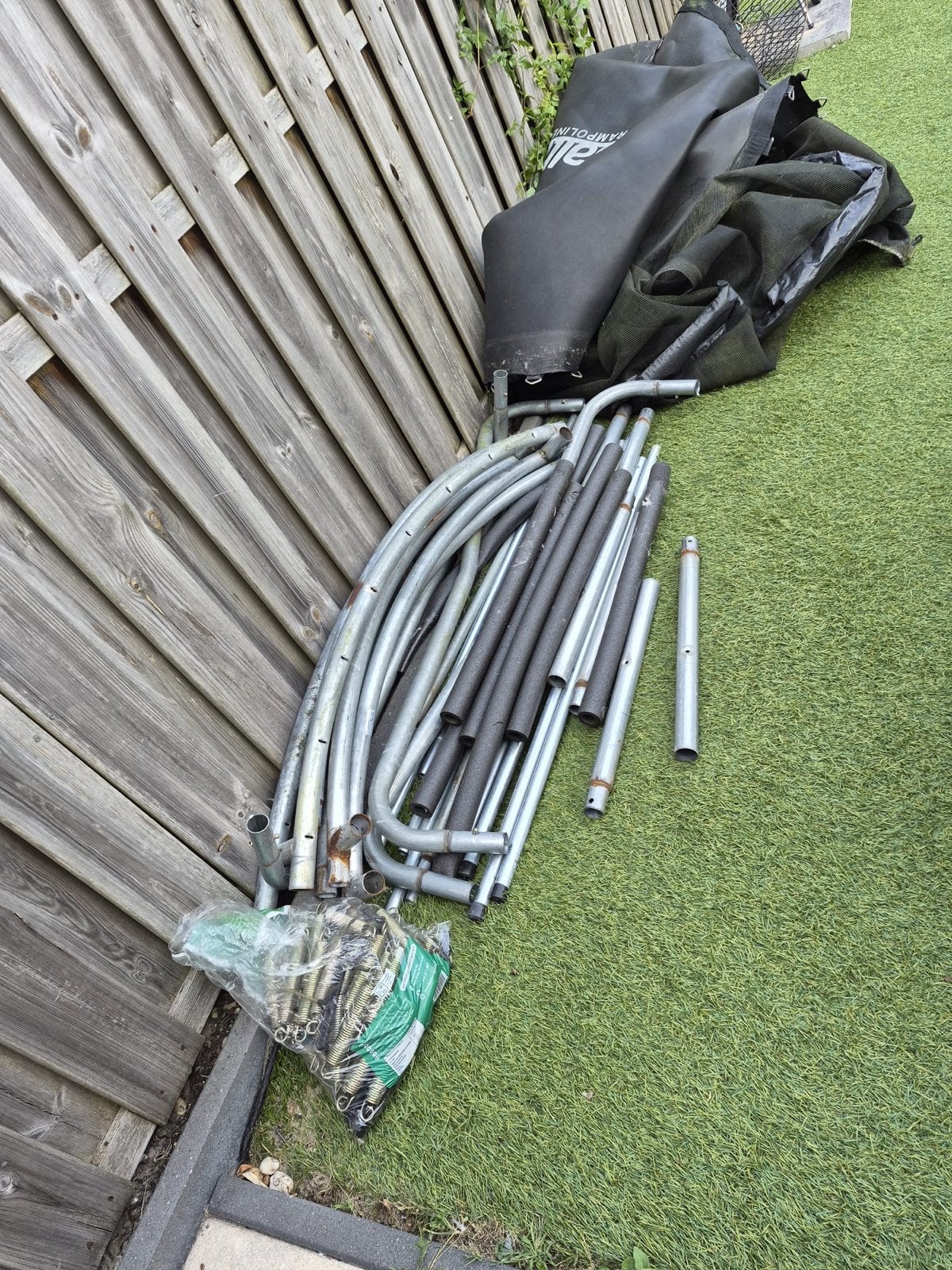 Gebruikte trampoline met veiligheidsnet, Kinderen en Baby's, Speelgoed | Buiten | Trampolines, Ophalen of Verzenden, Gebruikt