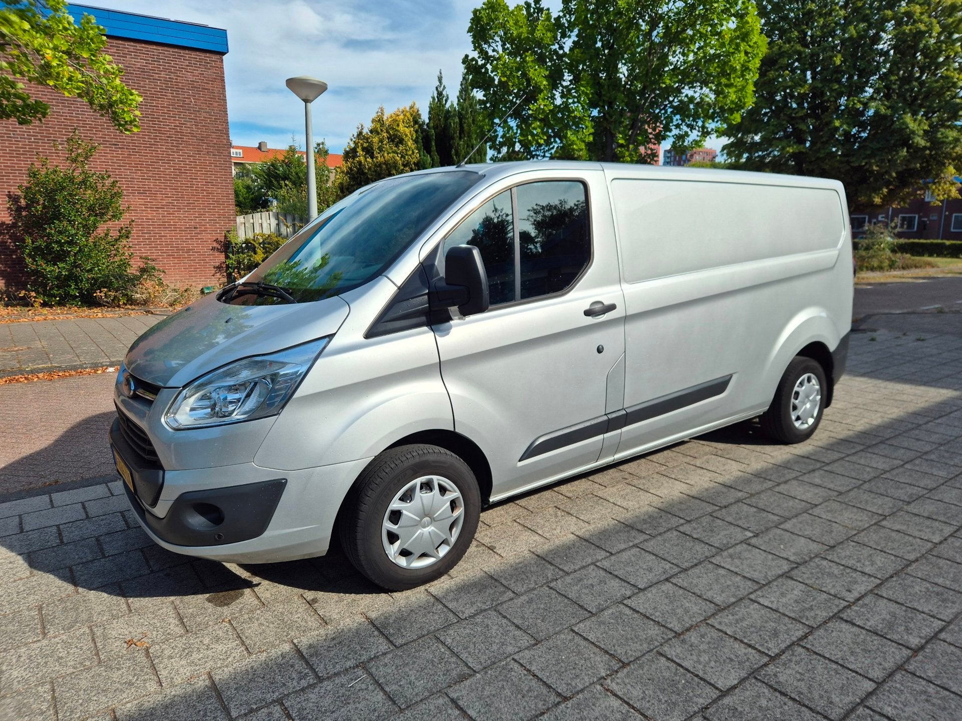 Ford Transit Custom 310 2.0 TDCI L2H2 EURO 6 Airco 3pers, Auto's, Voorwielaandrijving, Euro 6, 4 cilinders, Bedrijf