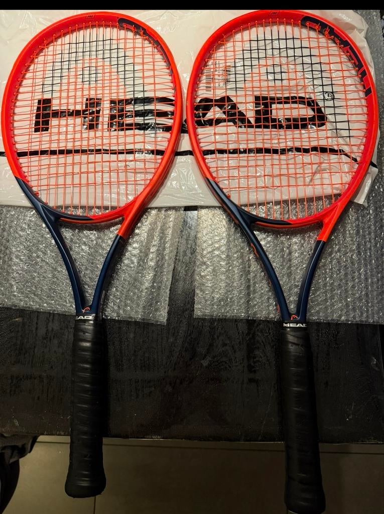 Twee Head Radical Pro tennisrackets - Zo goed als nieuw, Sport en Fitness, L4, Ophalen of Verzenden, Zo goed als nieuw, Head