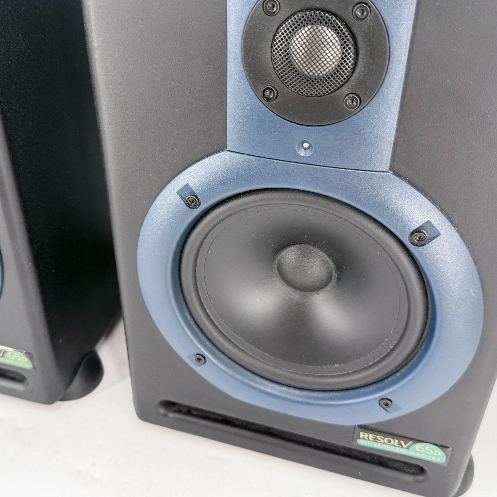 Samson Resolv 65a Studio Monitor Speakers (set prijs), Samson, Gebruikt, Support@samson.com, 278-B Duffy Avenue
Hicksville, NY 11801
USA
