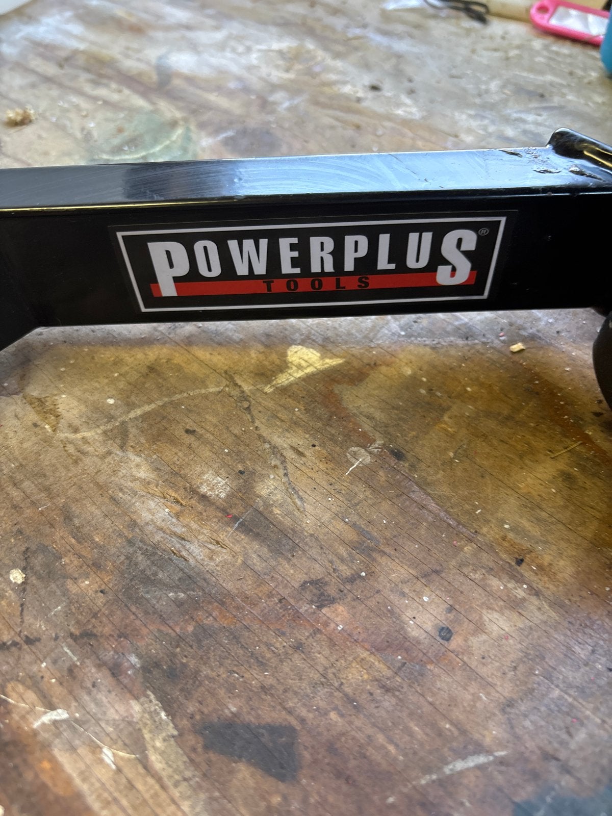 Powerplus Tools Fietsophangsysteem twee stuks, Ophalen, Gebruikt
