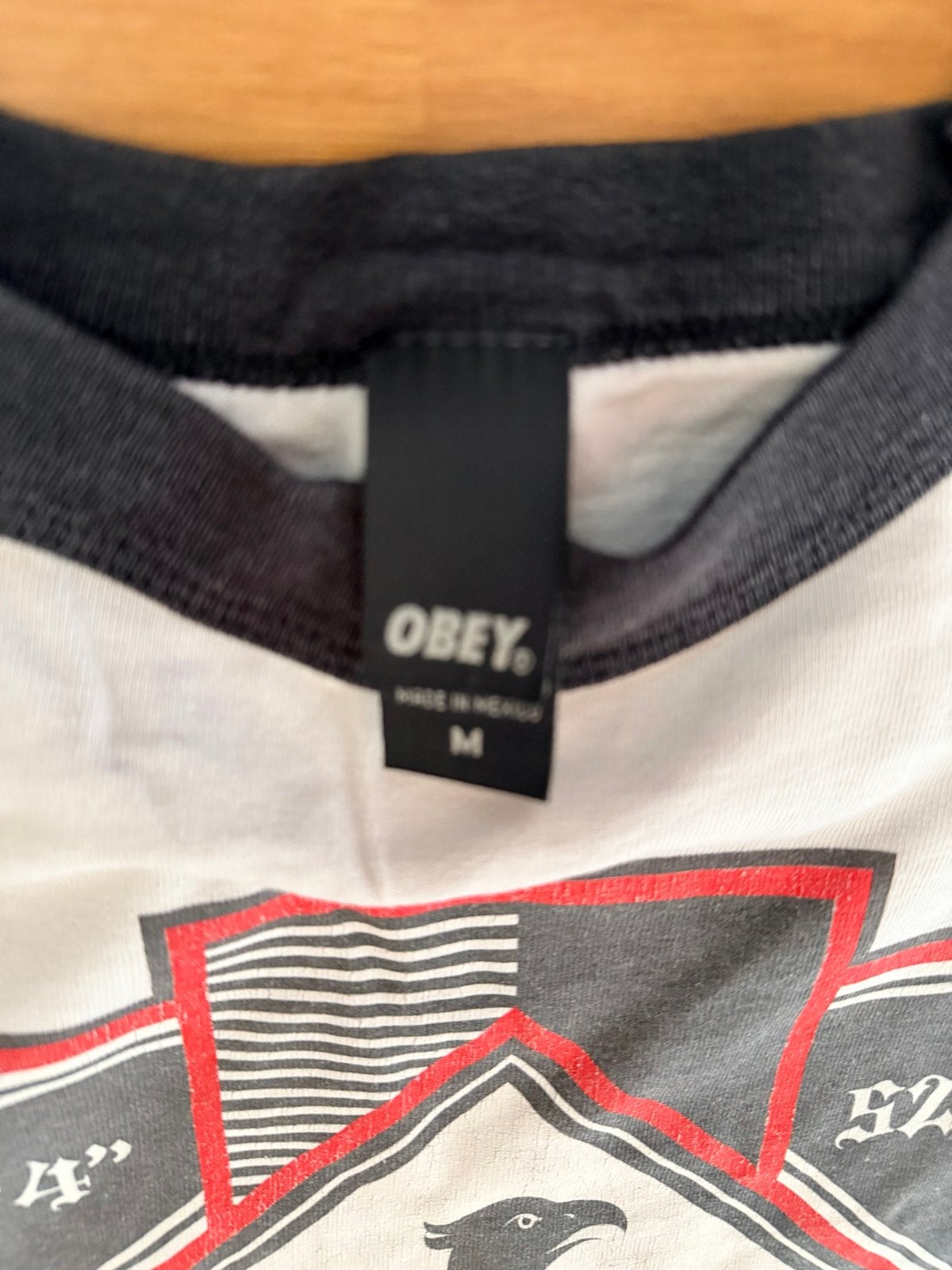Vintage Obey T-shirt met halflange mouwen - Maat M, Ophalen of Verzenden, Gedragen, Maat 48/50 (M), Meerkleurig