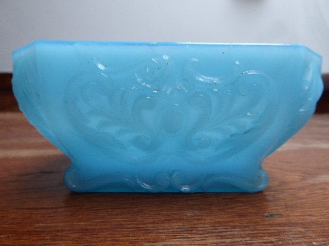 Opaline bakje, vallerysthal, Ophalen of Verzenden