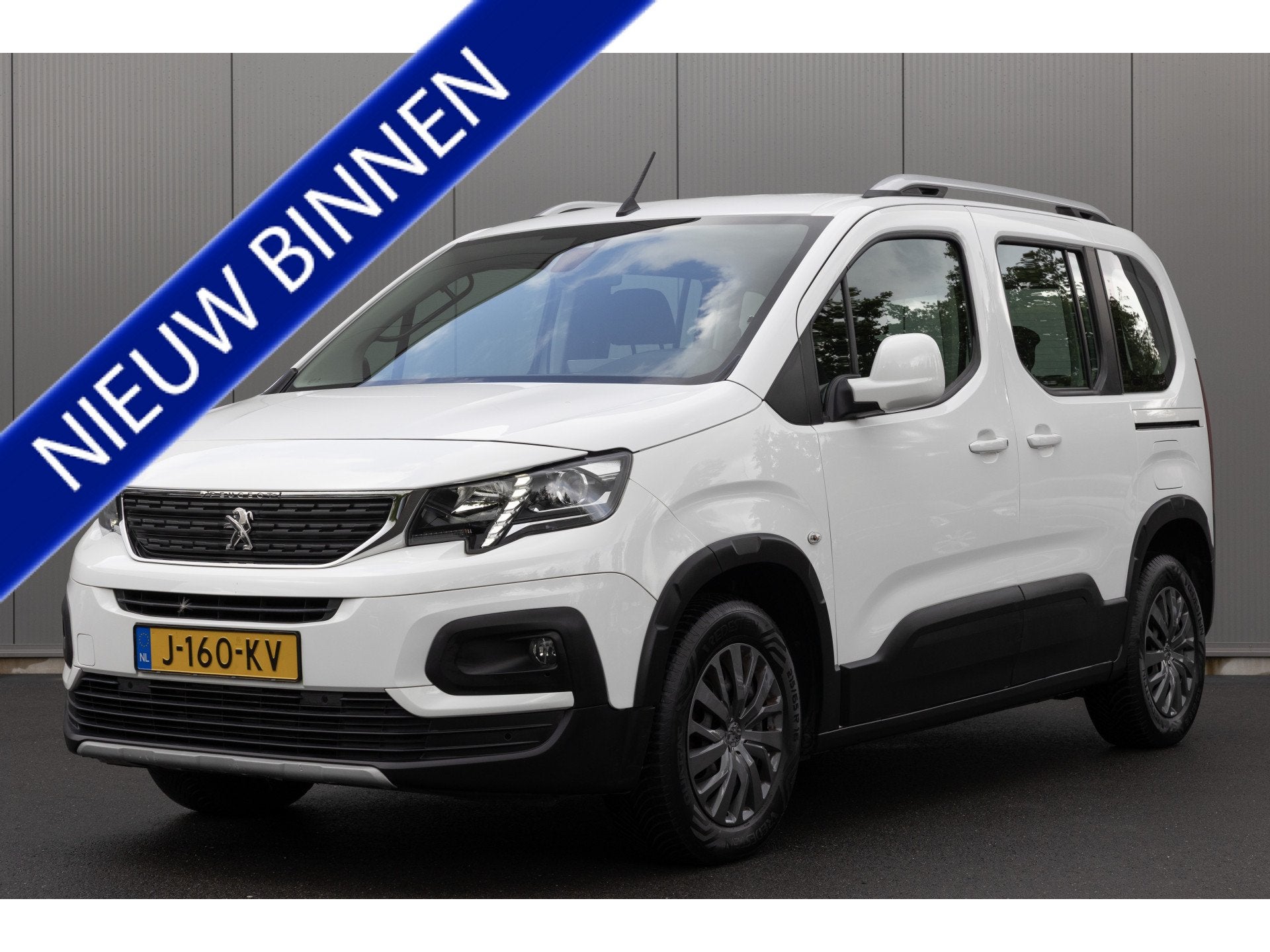 Peugeot Rifter 1.2 | NL- AUTO | 2X SCHUIFDEUR | CAMERA |, Auto's, Stof, Gebruikt, 1199 cc, Parkeersensor