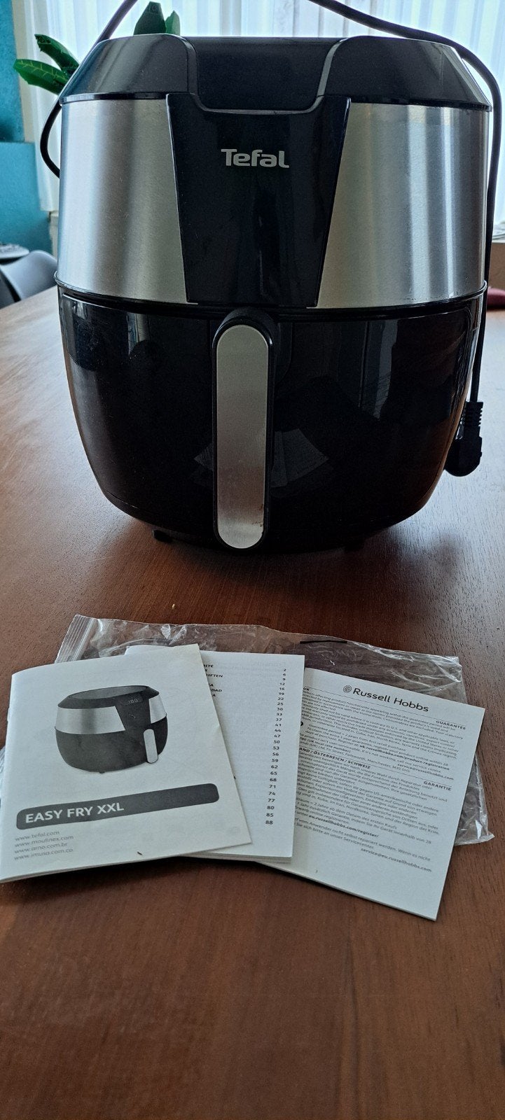 Airfryer met accessoires., Witgoed en Apparatuur, Ophalen, Zo goed als nieuw, Airfryer, 1500 gram of meer