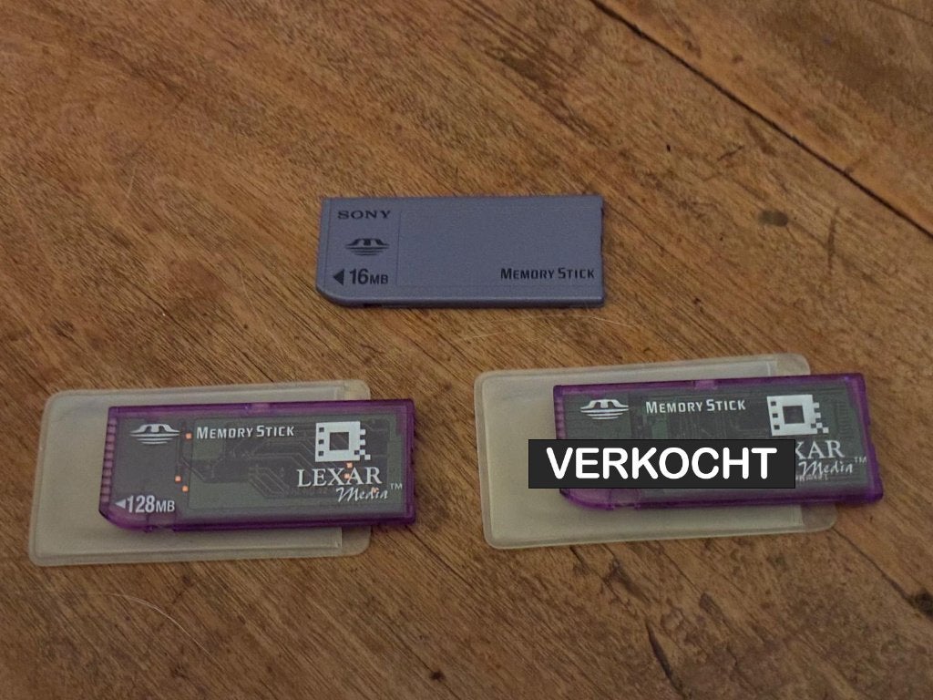 2x Memorystick Sony en Lexar, Memory stick, Nieuw, Fotocamera, Minder dan 2 GB