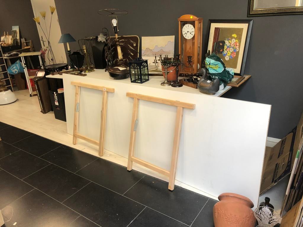 Vier keer grote winkel / opslag display tafels. Nieuw., Ophalen, Eiken, Plank, 50 mm of meer