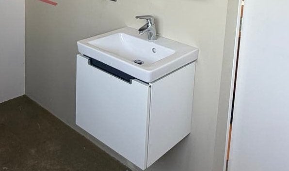 Villeroy & Boch subwayWastafel met onderkast en spiegelkast, Ophalen, Minder dan 50 cm, Zo goed als nieuw, Minder dan 25 cm