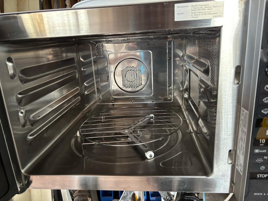 Sharp Combimagnetron R-961(IN)W - Zo goed als nieuw, Witgoed en Apparatuur, Combimagnetron, 60 cm of meer, Grill, Ophalen of Verzenden