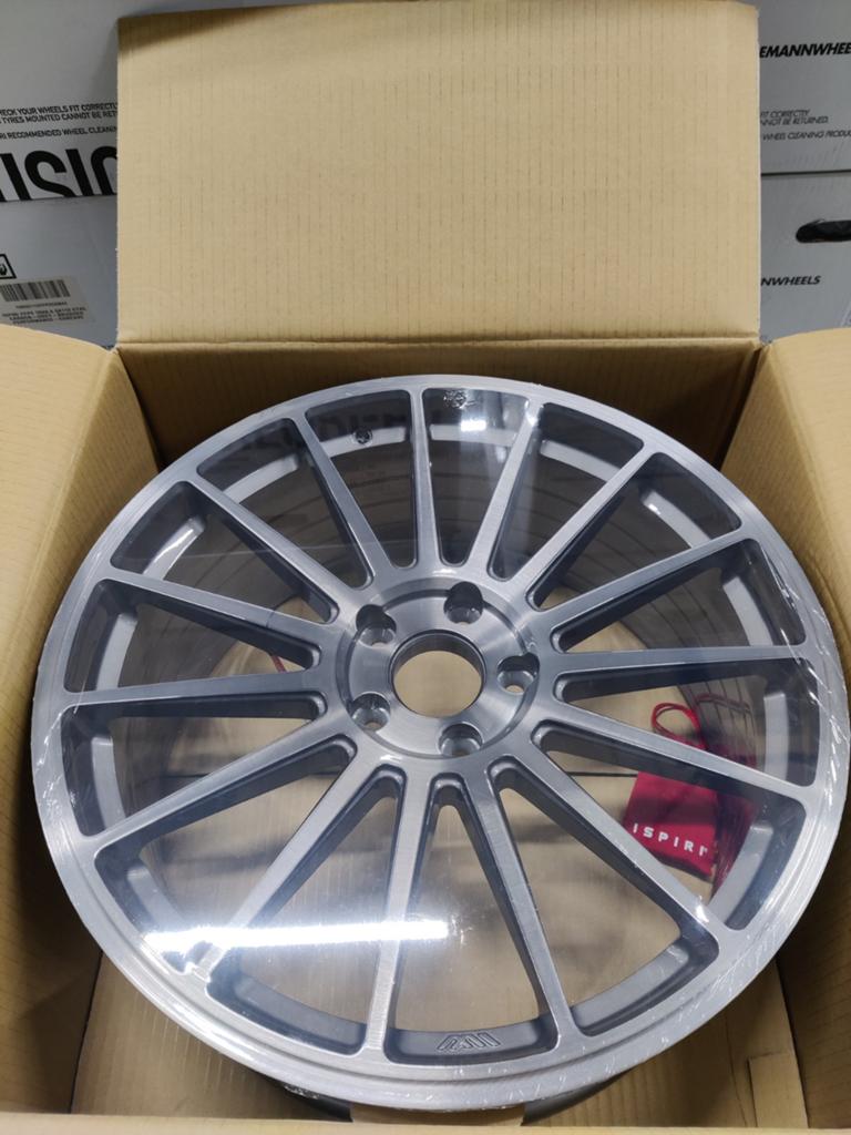 Ispiri FFP2 carbon grey brushed 5x112 19 inch vag, Ophalen, Nieuw, 19 inch, Velg(en)
