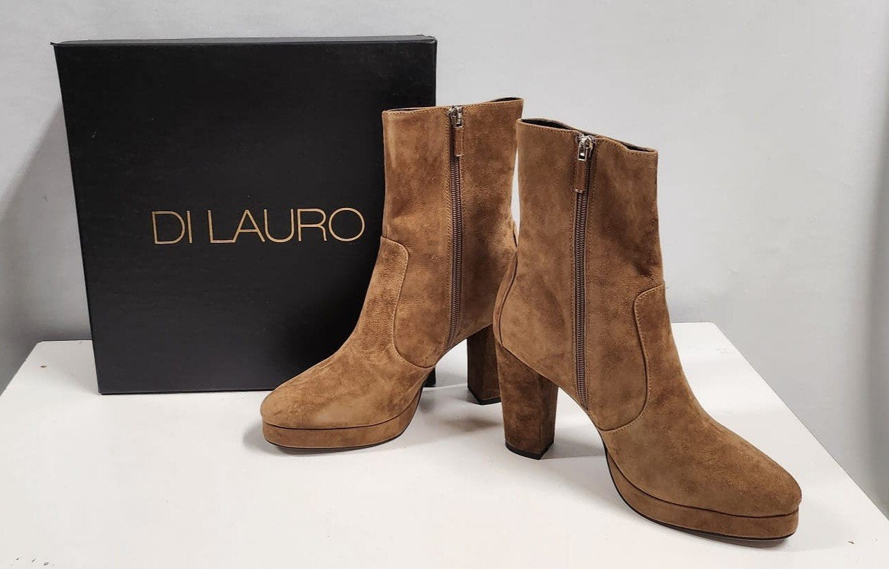 DiLauro Suède laarsje Mt 39, DiLauro, Lage of Enkellaarzen, Carolinasoutlet@hotmail.com, Ophalen of Verzenden