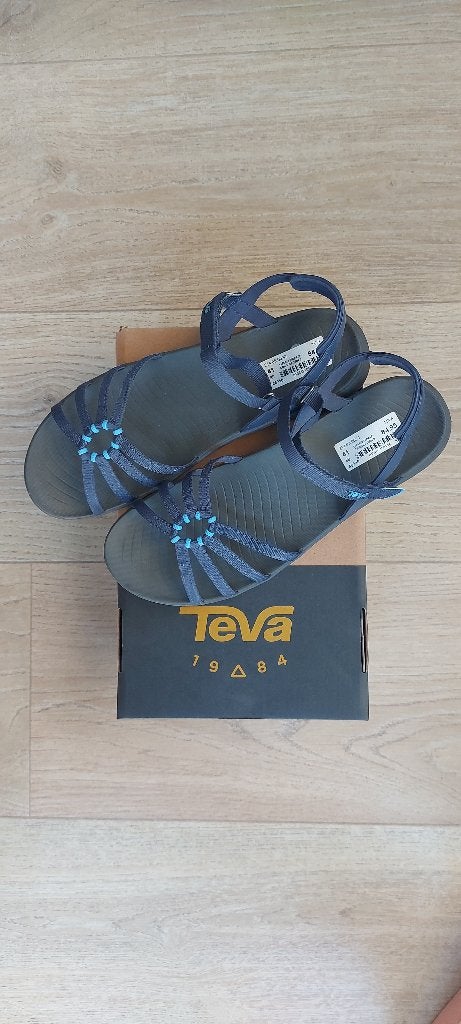 Teva sandaal NIEUW maat 41, Blauw, Nieuw, Teva, Sandalen of Muiltjes