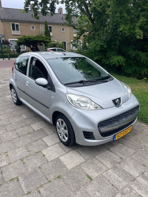 Peugeot 107 1.0 Airco 5-deurs | 103.100 km | 2011 | Zuinig, Voorwielaandrijving, Euro 5, Stof, 68 pk