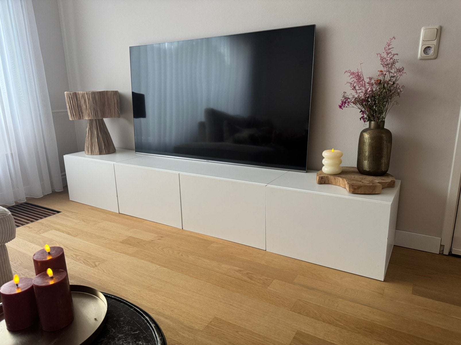 Ikea besta tv meubel, Ophalen, Zo goed als nieuw, 200 cm of meer, Minder dan 100 cm