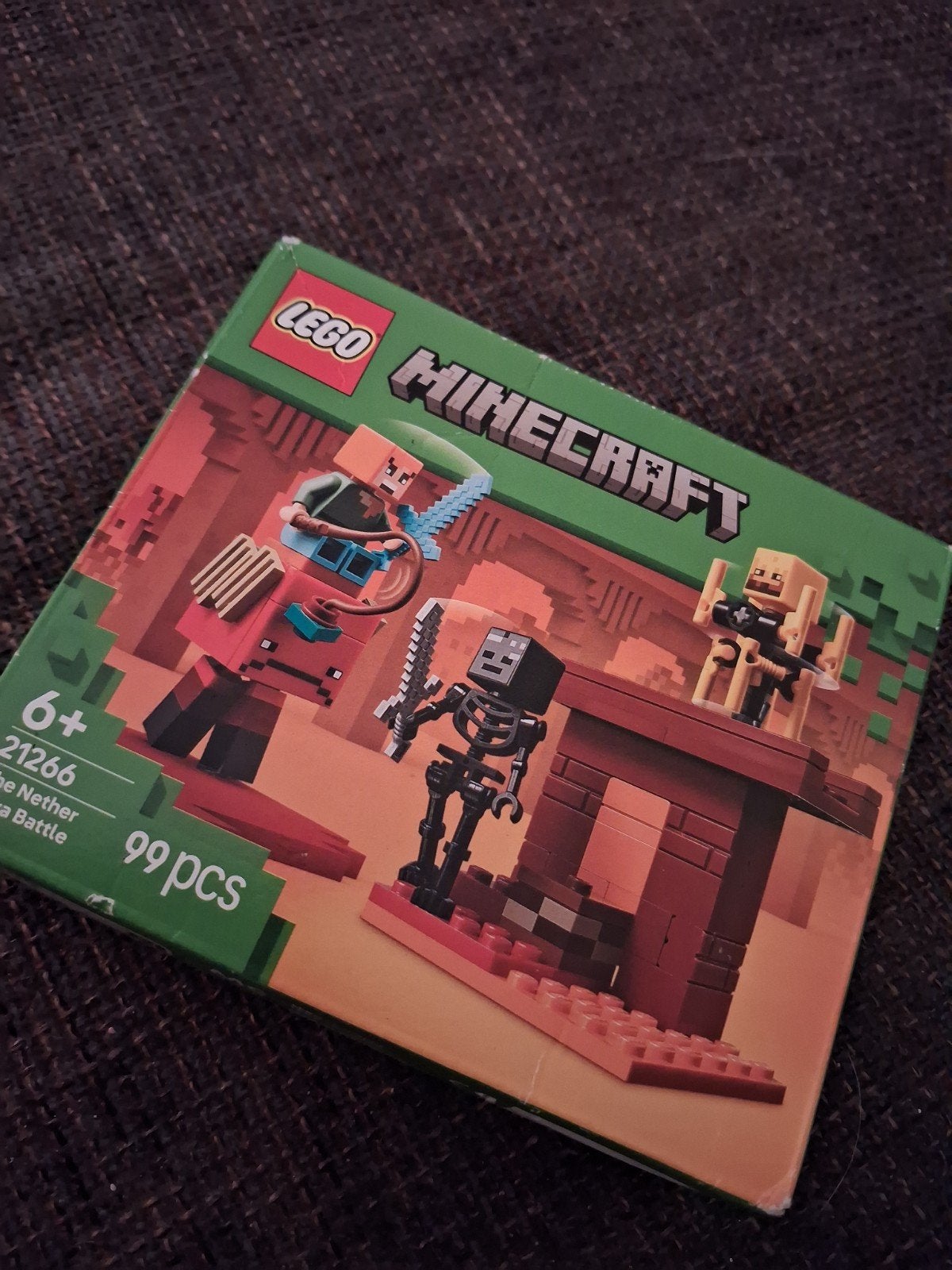 LEGO Minecraft De Netherstrijd (21266) - Nieuw in doos, Inclusief doos, Minecraft, Lego, Nieuw