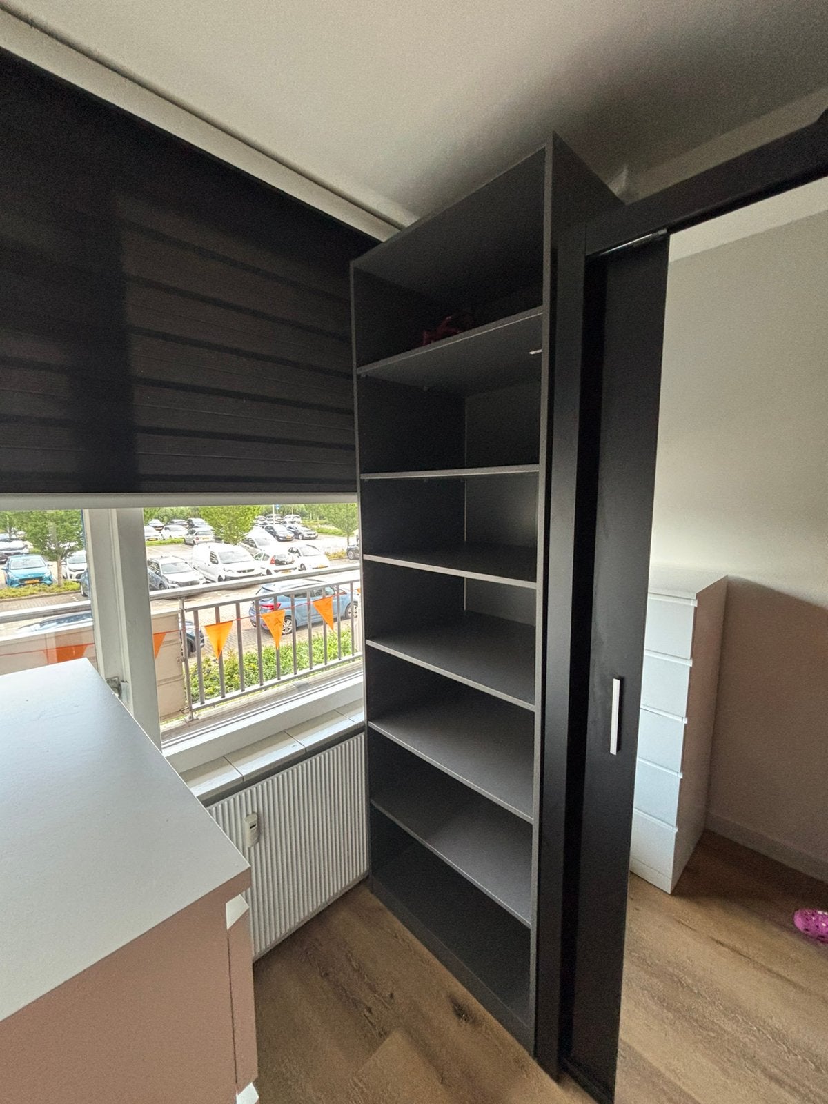 Zwarte schoenenkast / boekenkast, Huis en Inrichting, Kasten | Roldeurkasten en Archiefkasten, Ophalen, 200 cm of meer, 50 tot 100 cm