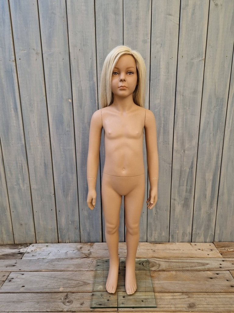 etalagepop kindje meisje 110 cm paspop 4, Ophalen of Verzenden, Gebruikt, Paspop