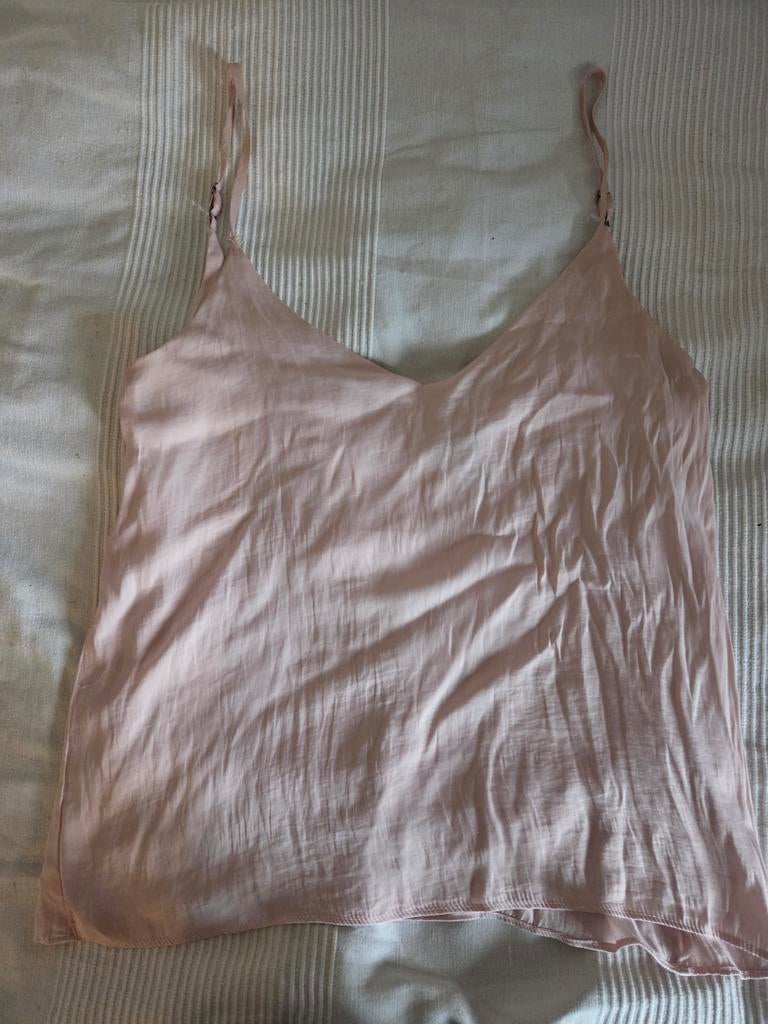 Lichtroze spaghettibandjes top maat M, Kleding | Dames, Tops, Maat 38/40 (M), Ophalen of Verzenden, Roze, Zonder mouw