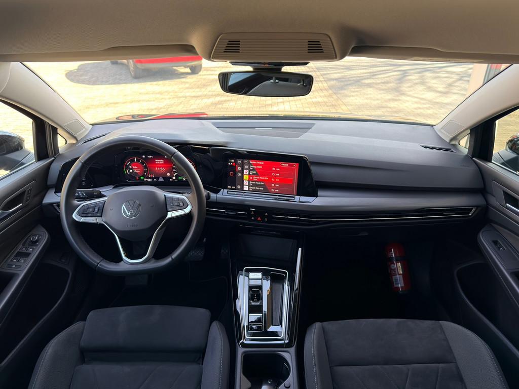 Volkswagen Golf 1.4 eHybrid Style,Adaptive Cruise Control,Me, Gebruikt, Zwart, 4 cilinders, Alcantara