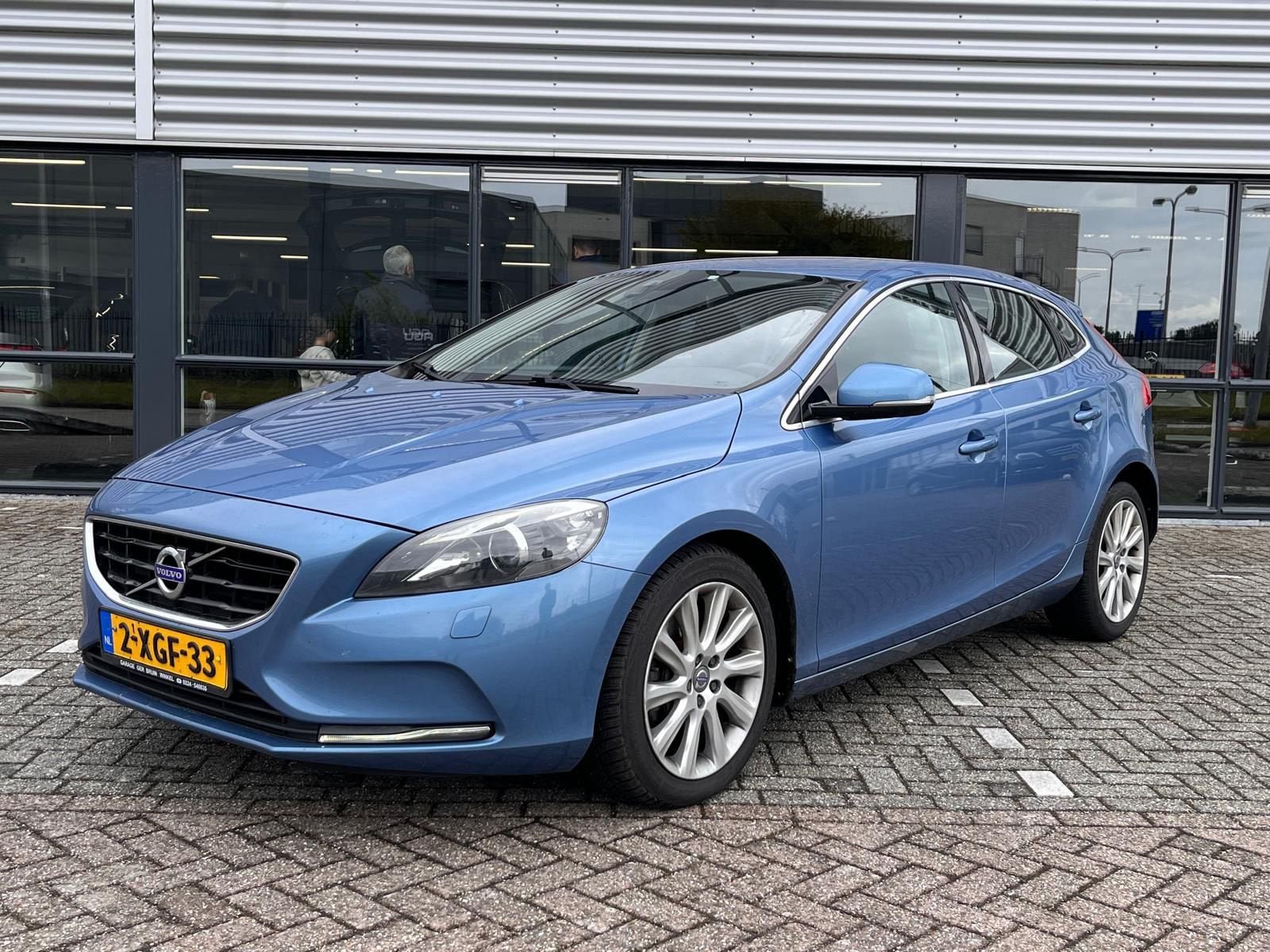 Volvo V40 2.0 D4 190PK 2014 Blauw, Auto's, Volvo, Voorwielaandrijving, Automatische klimaatregeling, Blauw, Particulier