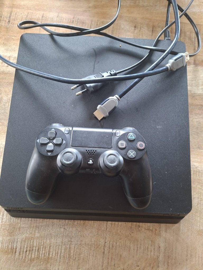 Playstation 4, Spelcomputers en Games, Spelcomputers | Sony PlayStation 4, Ophalen, Gebruikt, Met 1 controller, Slim