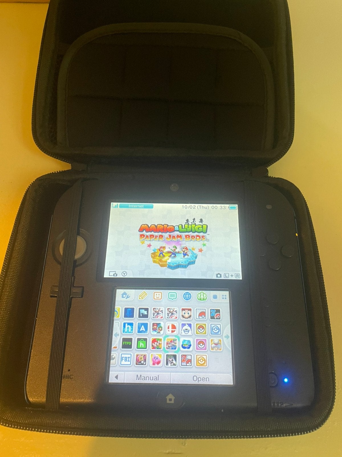 Nintendo 2ds met games en orginele oplader, Ophalen of Verzenden, Zo goed als nieuw, 2DS, Met games