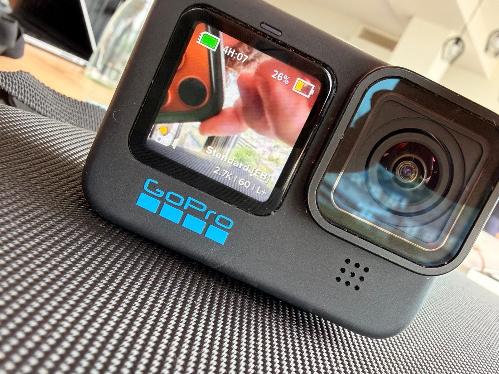 GoPro Hero 10 Black + Uitgebreide Accessoires Set, Ophalen, Zo goed als nieuw, Overige Merken, Geen optische zoom