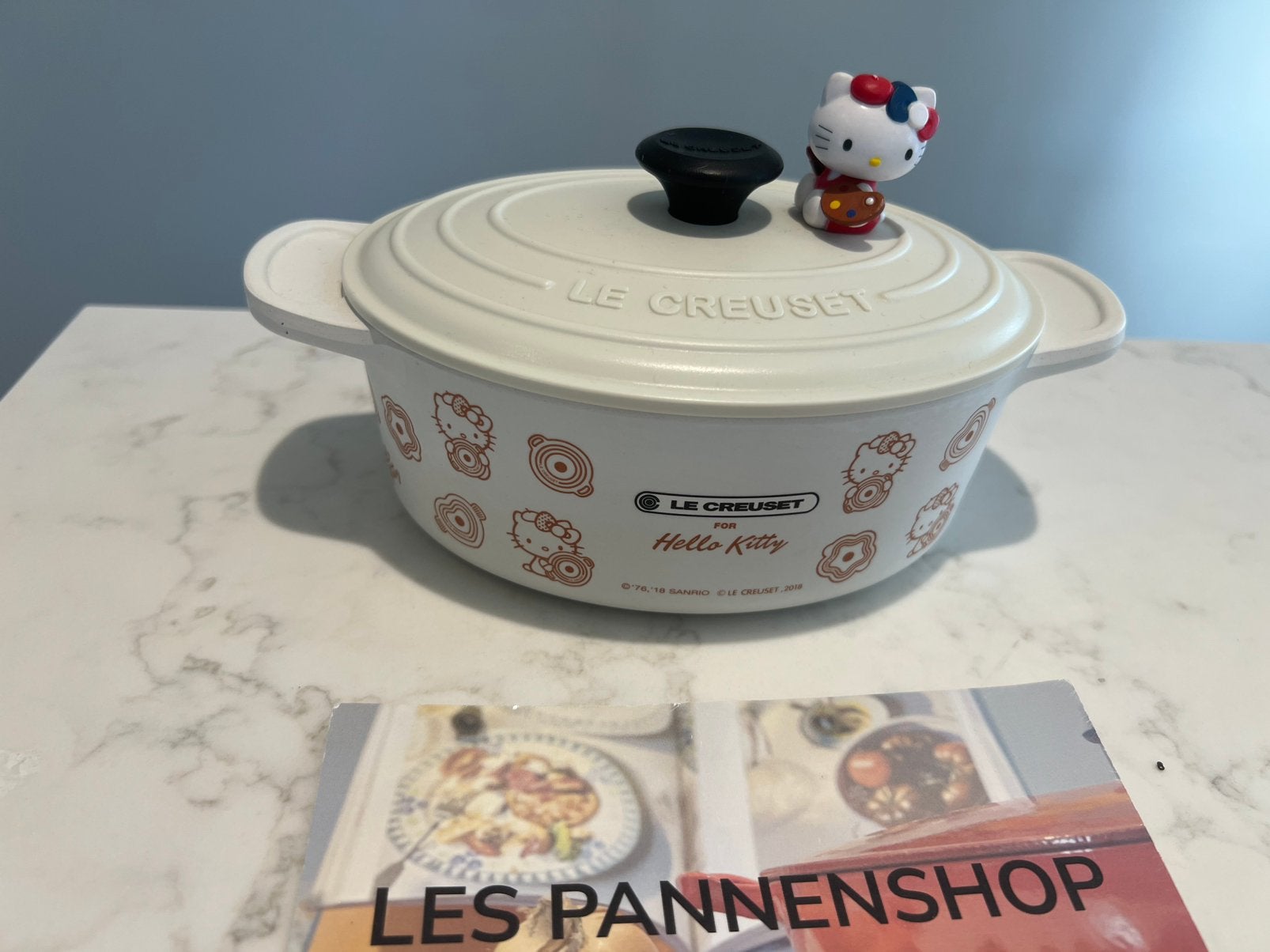 Zeldzame Le Creuset x Hello Kitty Bamboo Cocotte 2018 Nieuw, Overige materialen, Overige typen, Nieuw, Le Creuset