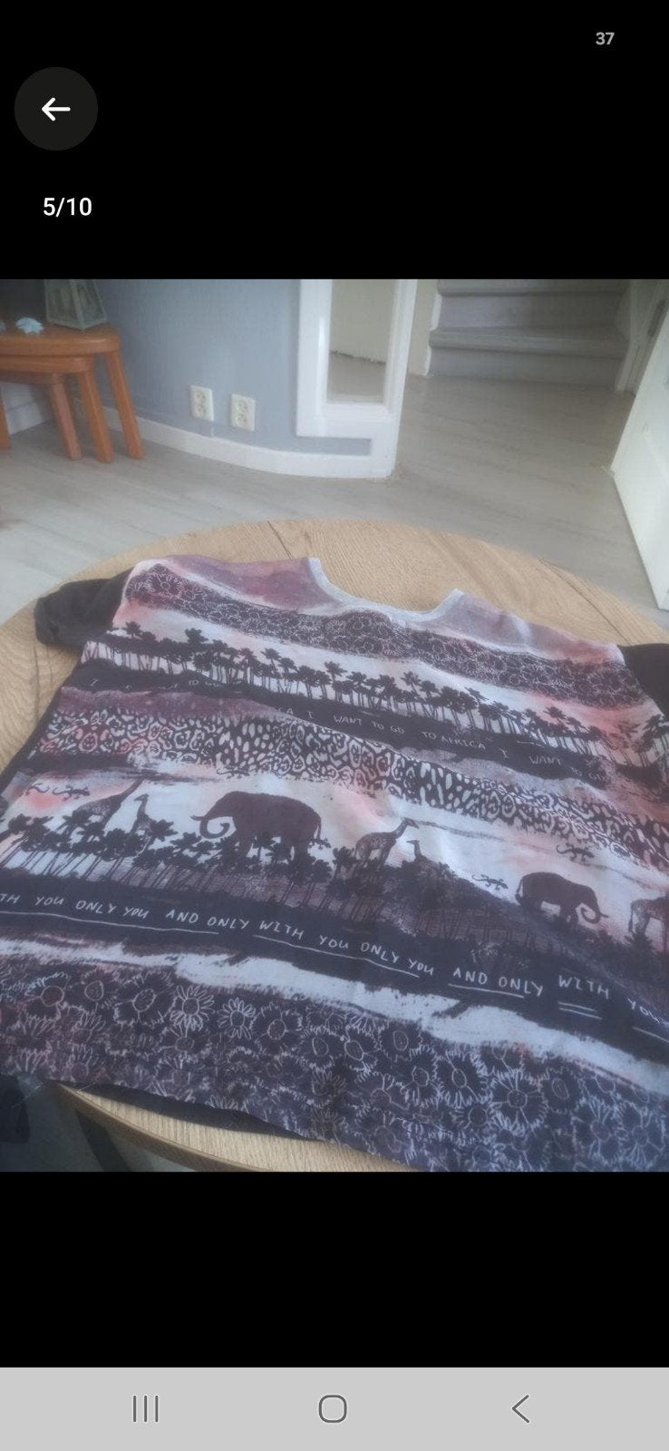 Zwart T-shirt met print, maat L/XL €1,50, Zwart, Maat 42/44 (L), Ophalen of Verzenden, Zo goed als nieuw