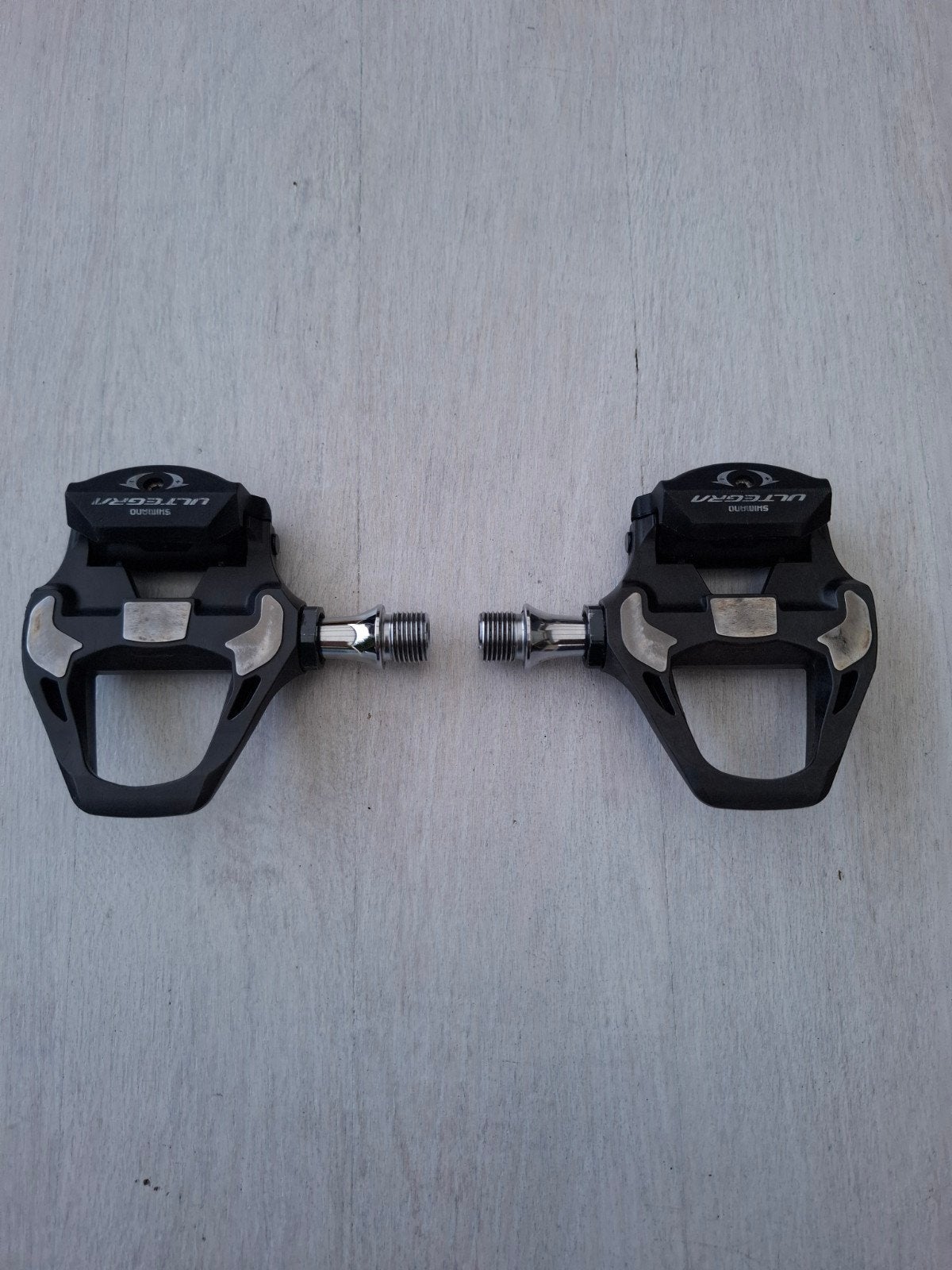 Shimano Ultegra PD-R8000 SPD-SL pedalen (+4mm as), Fietsen en Brommers, Fietsonderdelen, Crankstel of Pedalen, Ophalen of Verzenden