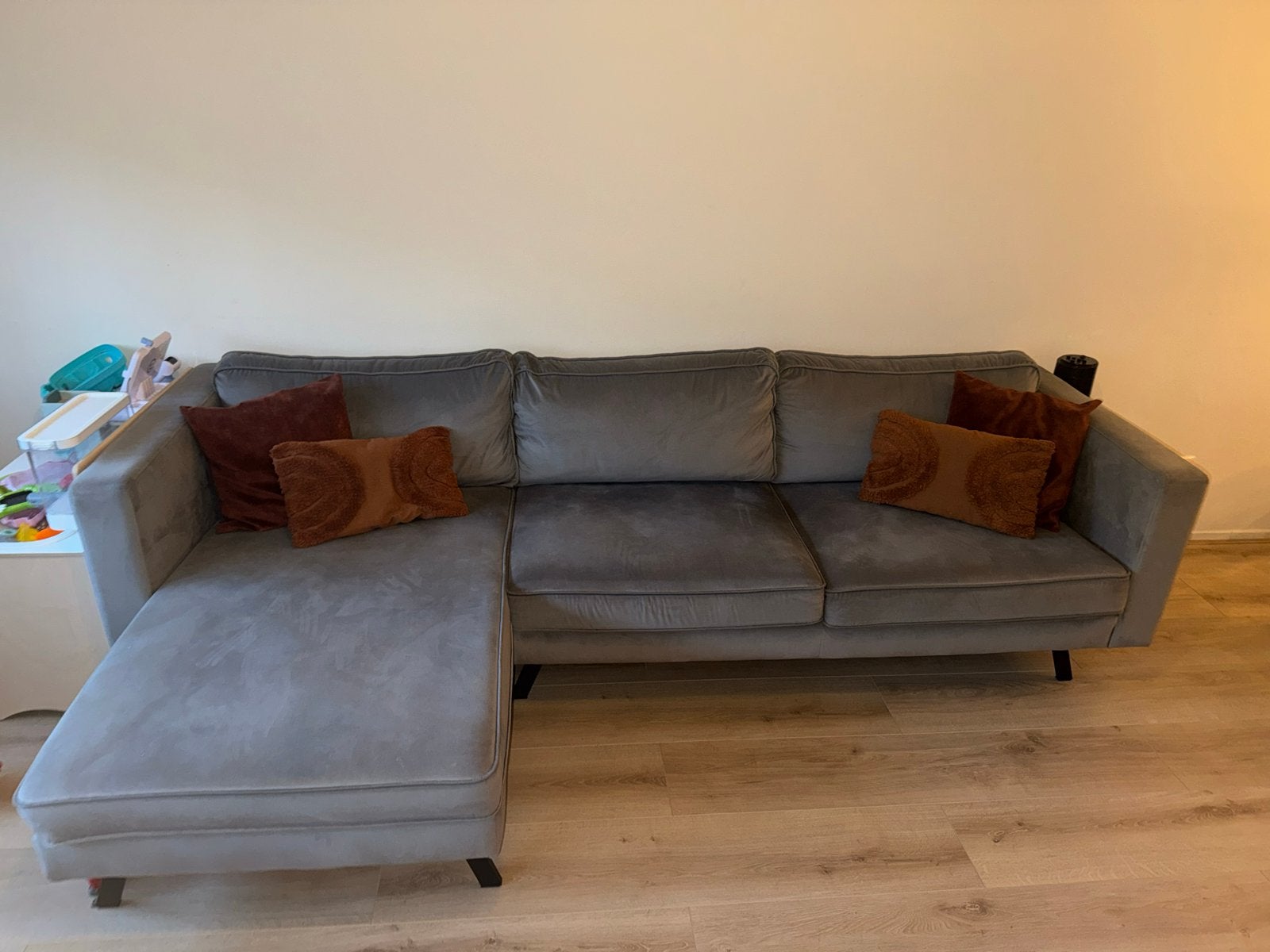 Grijze hoekbank 260 cm met wasbare hoezen, 250 tot 300 cm, Gebruikt, 100 tot 125 cm, Hoekbank
