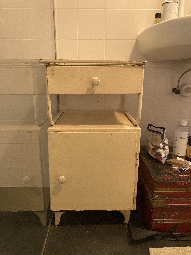 Vintage stalen/glazen kastje, Minder dan 50 cm, Gebruikt, Ophalen of Verzenden, Met lade(s)