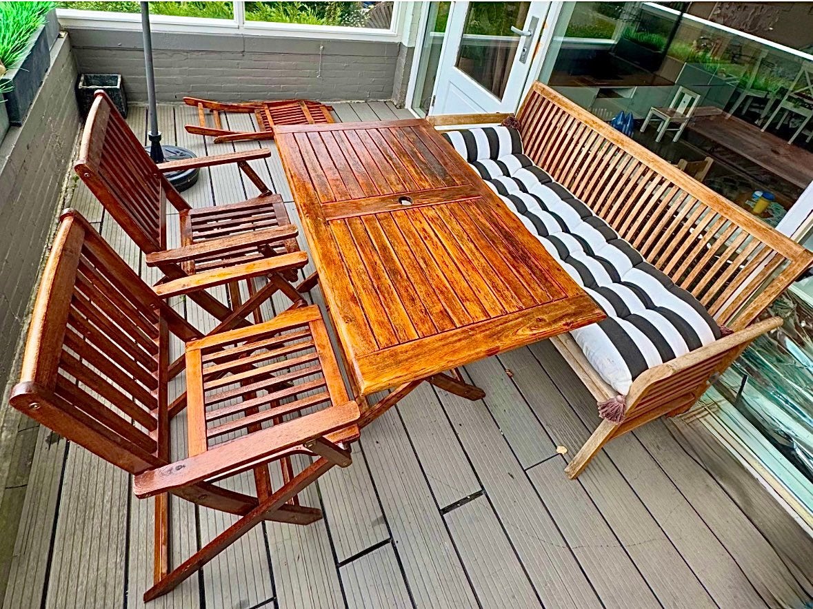 Houten tuinset tafel met 3 stoelen (bank is niet inbegrepen), Ophalen, Gebruikt, Eettafel, 3 zitplaatsen