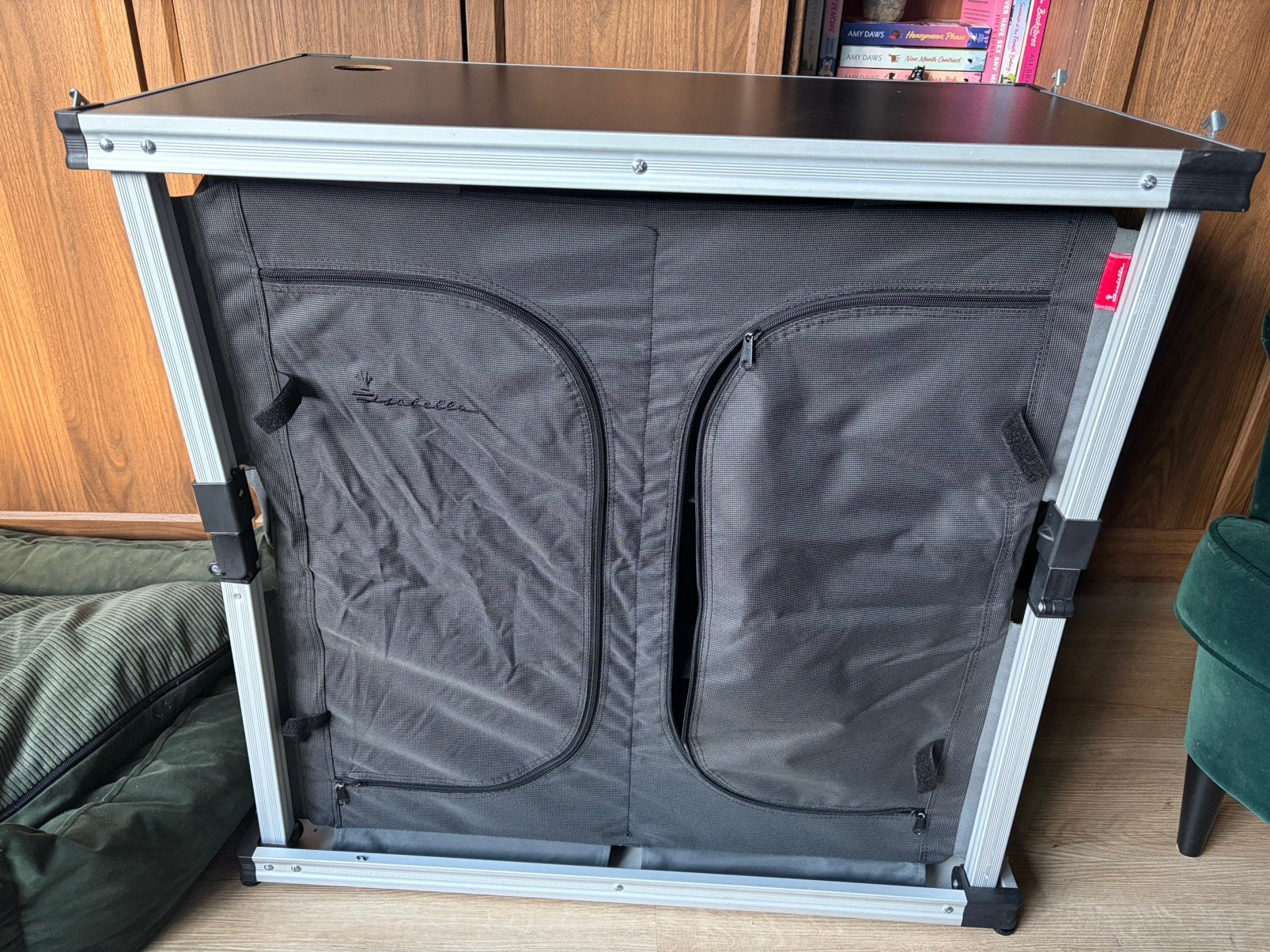 Isabella opvouwbare campingkast dubbel / enkel, Caravans en Kamperen, Ophalen, Gebruikt, Campingkast
