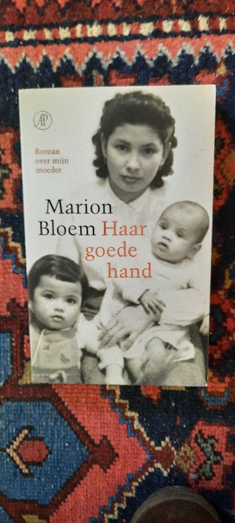 MARION BLOEM, GESIGNEERD, HAAR GOEDE HAND, Ophalen of Verzenden, Zo goed als nieuw, Marion Bloem