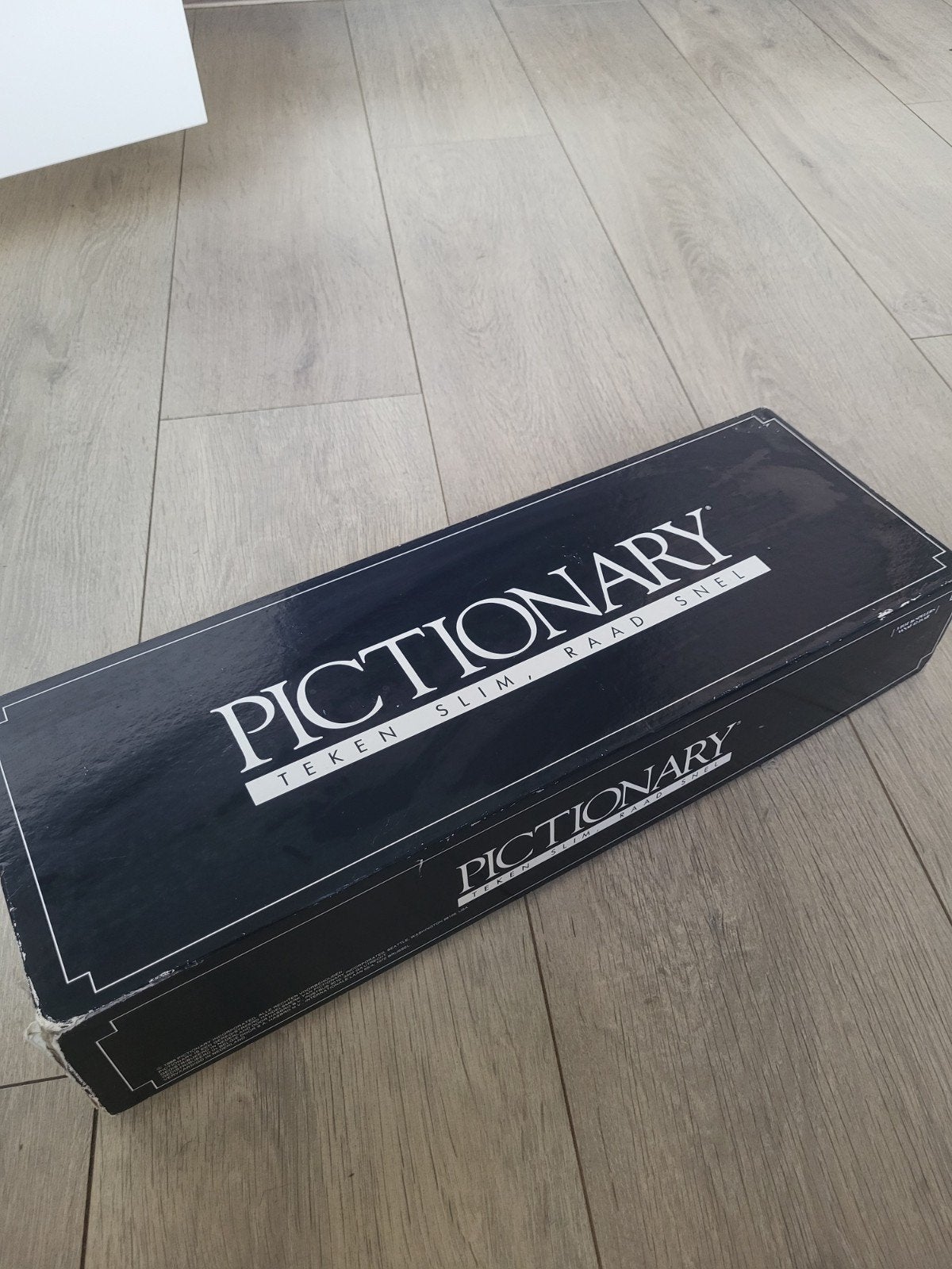 Pictionary Bordspel - Teken, Slim, Raad Snel, Hobby en Vrije tijd, Gezelschapsspellen | Bordspellen, Vijf spelers of meer, Ophalen of Verzenden