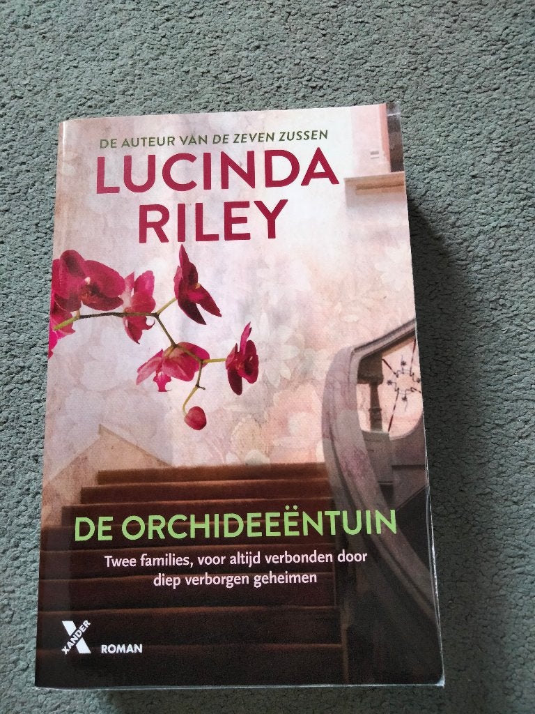 Lucinda Riley Boeken: De Orchideeëntuin & De Vlinderkamer, Boeken, Romans, Lucinda Riley, Nederland, Ophalen, Gelezen