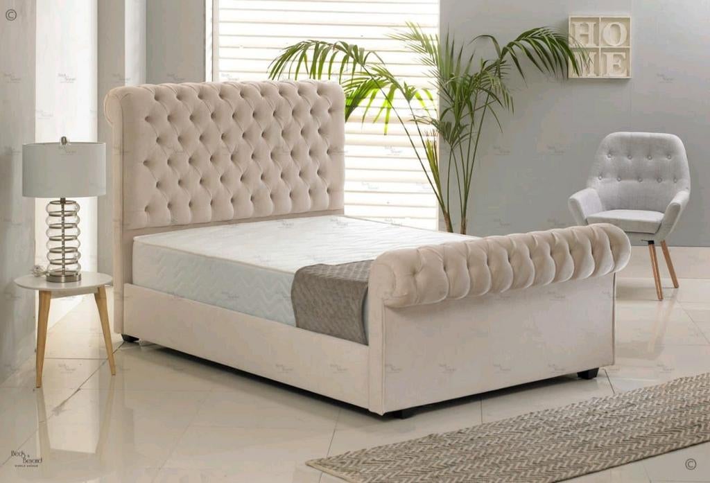 Luxe modern gestoffeerd bed – kingsize bed – als nieuw
    g, Verzenden, Nieuw, 180 cm of meer, Matras