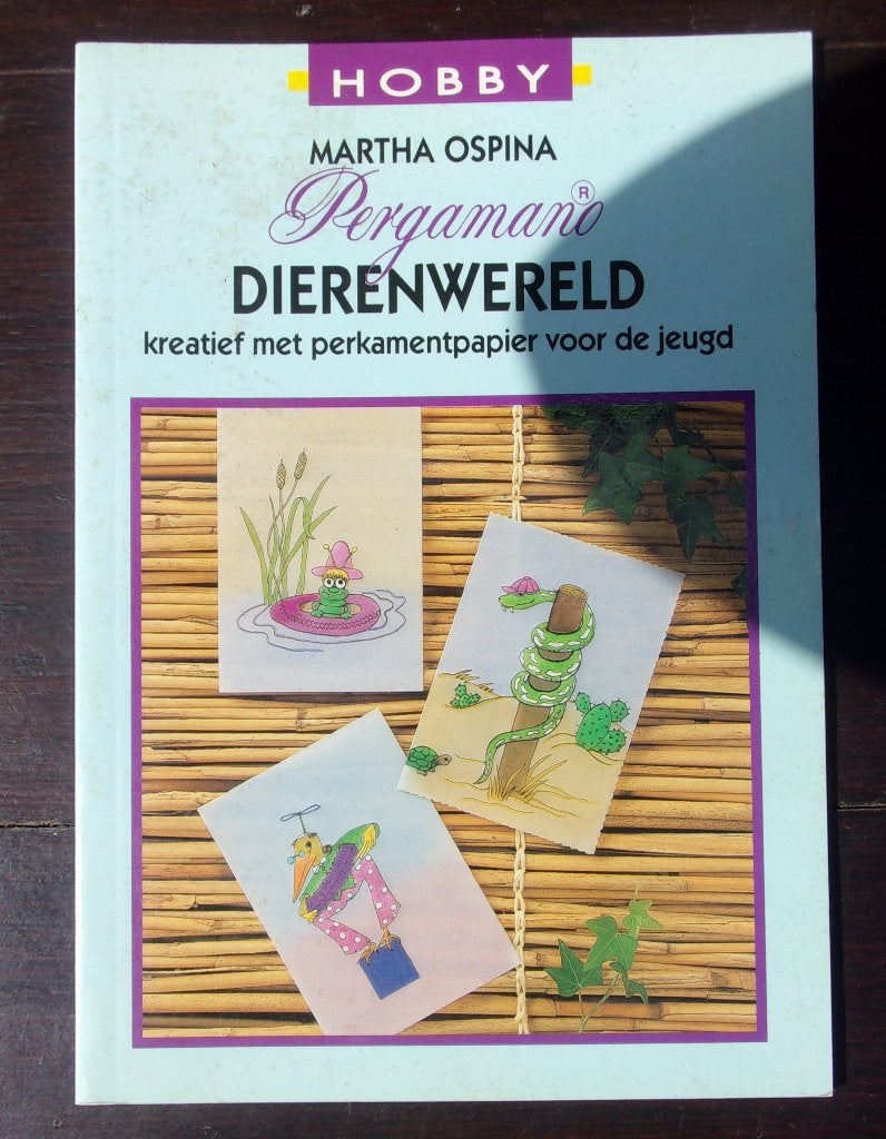 Pergamano dierenwereld, Hobby en Vrije tijd, Ophalen of Verzenden, Gebruikt, Knutselboek