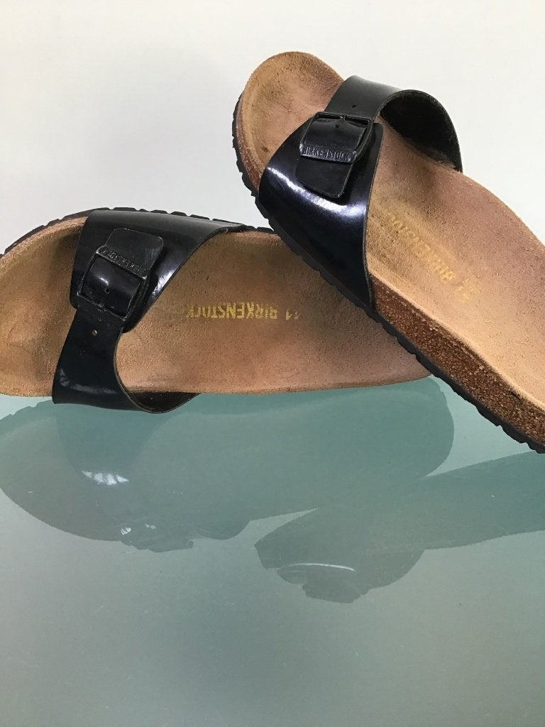 Birkenstock 41 | zwart | Madrid | Gratis verzenden, Kleding | Dames, Schoenen, Slippers, Verzenden, Zwart, Zo goed als nieuw
