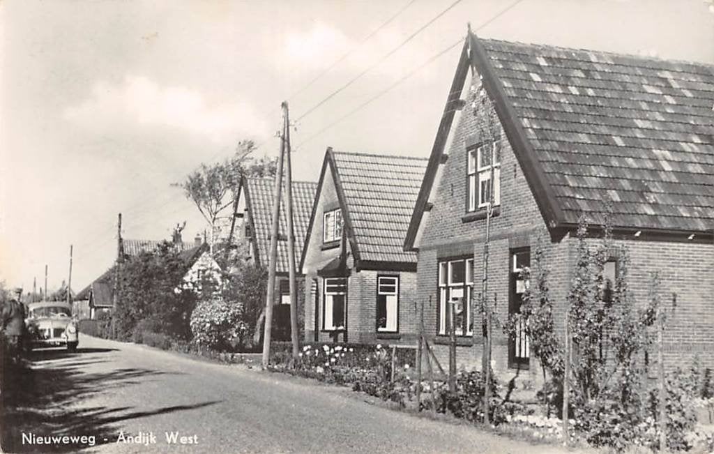 Andijk West Nieuweweg Auto Medemblik 1955, Ophalen of Verzenden, 1940 tot 1960, Gelopen, Noord-Holland