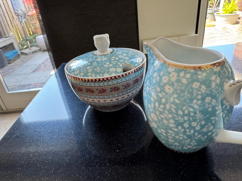 Pip Studio Melkkan en Suikerpot - Blauw Bloemenpatroon, Ophalen, Overige typen, Zo goed als nieuw, Overige stijlen
