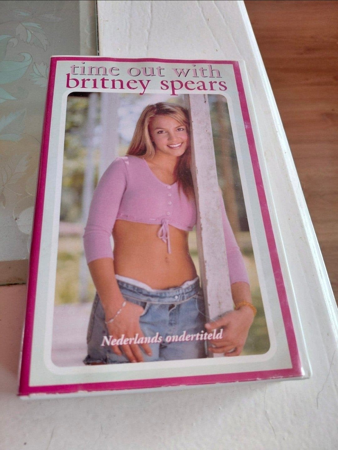 Time out with Britney Spears videoband., Gebruikt, Alle leeftijden, Muziek en Concerten, Ophalen of Verzenden