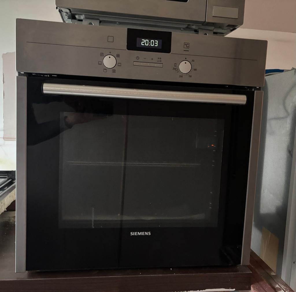Siemens inbouwoven, Witgoed en Apparatuur, Ovens, Ophalen, Zo goed als nieuw