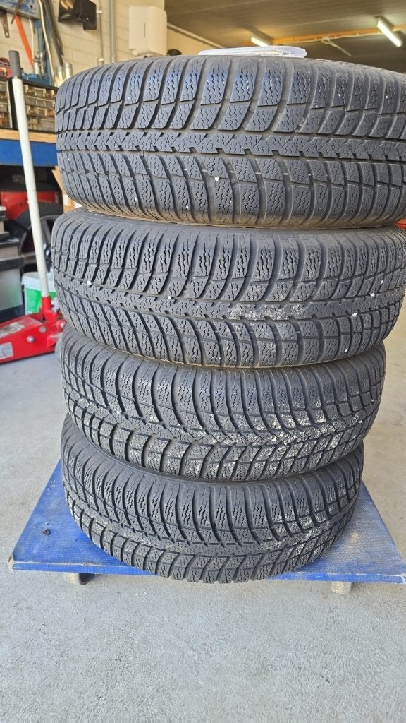 Winterbanden, Ophalen, Gebruikt, 15 inch, Banden en Velgen