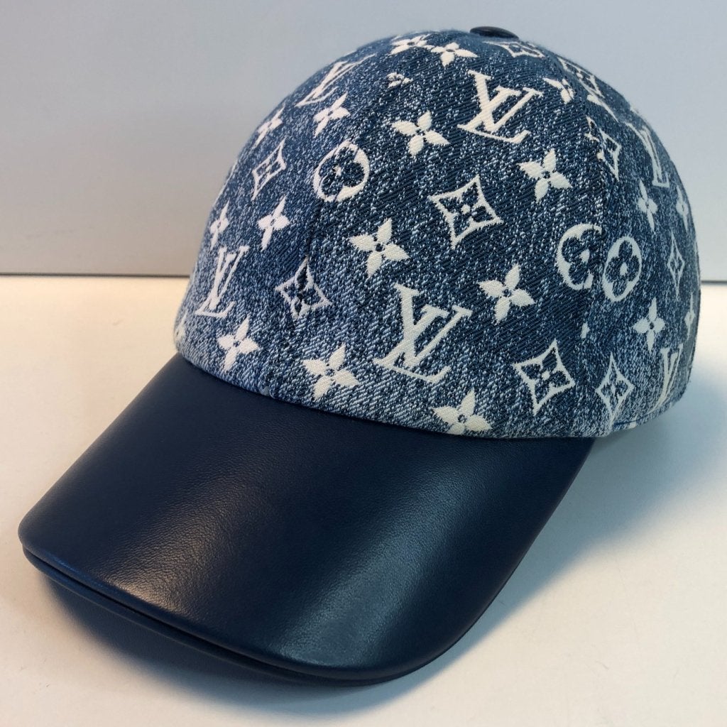 Louis Vuitton Monogram Jacquard Denim Cap + bon!, Louis Vuitton, Zo goed als nieuw, Support@louisvuitton.com, 2 Rue du Pont Neuf
75001 Paris
France