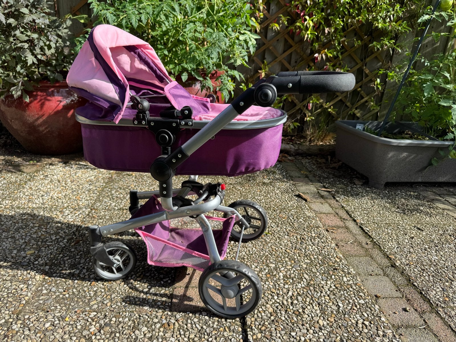 Bandits & Angels Poppenwagen - Roze/Paars, Kinderen en Baby's, Speelgoed | Poppen, Ophalen, Gebruikt, Overige typen