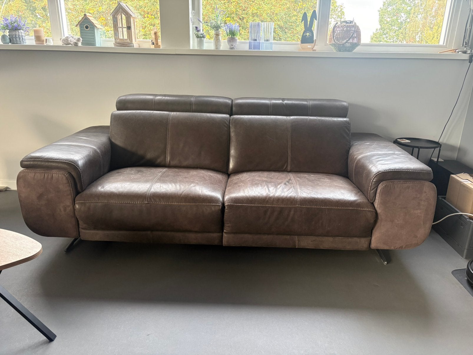 2x 2,5 zits bank - elektrisch verstelbaar, Ophalen, Gebruikt, 100 tot 125 cm, Tweepersoons