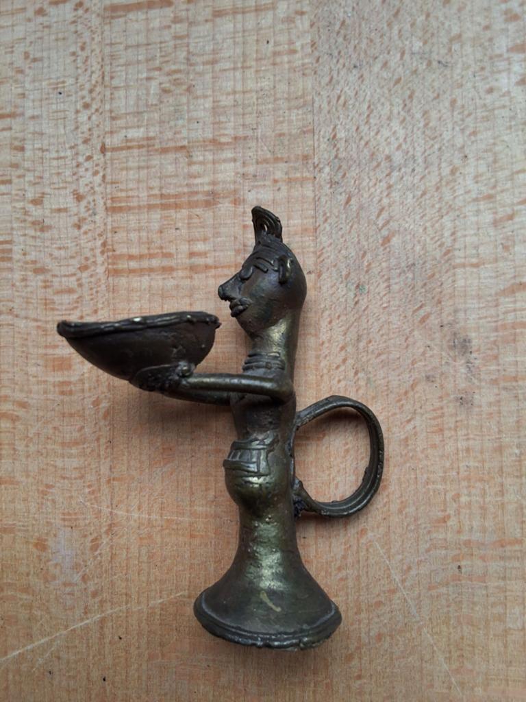 Antieke bronzen olielampje orissa boeddhisme 9cm hg, Antiek en Kunst, Kunst | Niet-Westerse kunst, Ophalen of Verzenden